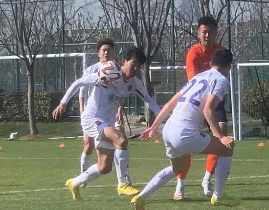 葵司黑人
