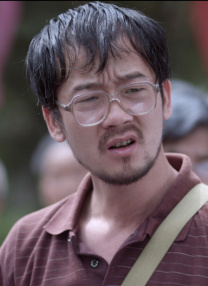 少妇工地上满足民工av